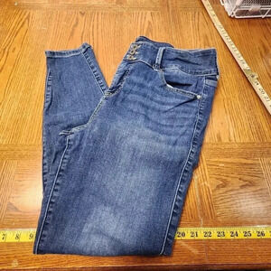 Torrid Plus Size 18R Blue Denim Jeggings
